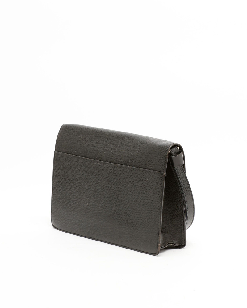 Louis Vuitton Taiga Selenga Clutch Bag