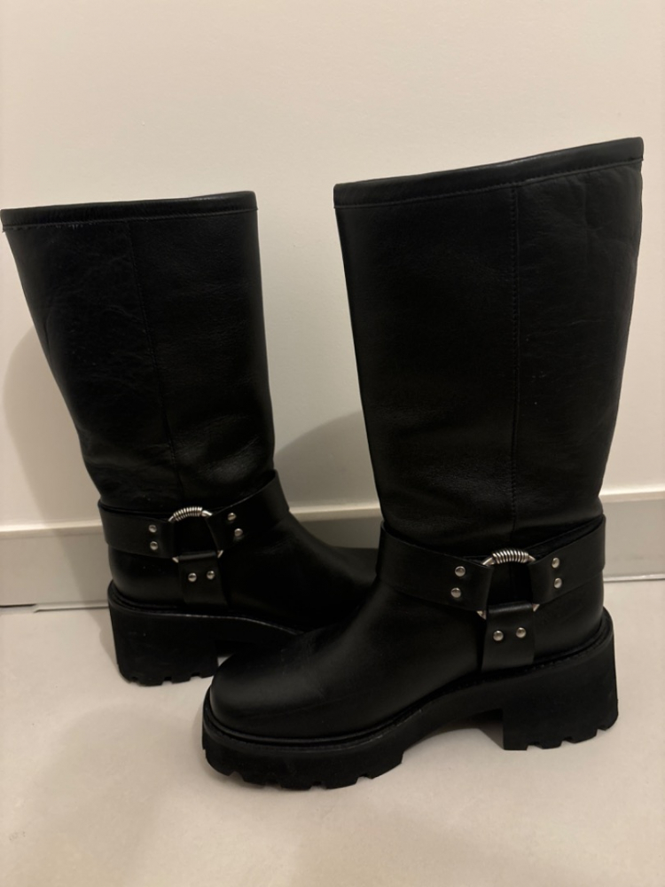ba&sh Biker-Stiefel aus Leder