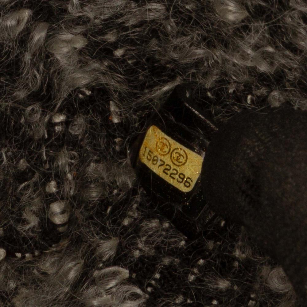 Chanel AB Chanel Black Calf Leather CC Quilted skin Tweedy Shopping Tote Italy