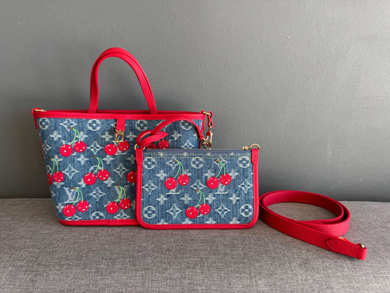 Louis Vuitton x Takashi Murakami Cherry Neverfull Inside Out