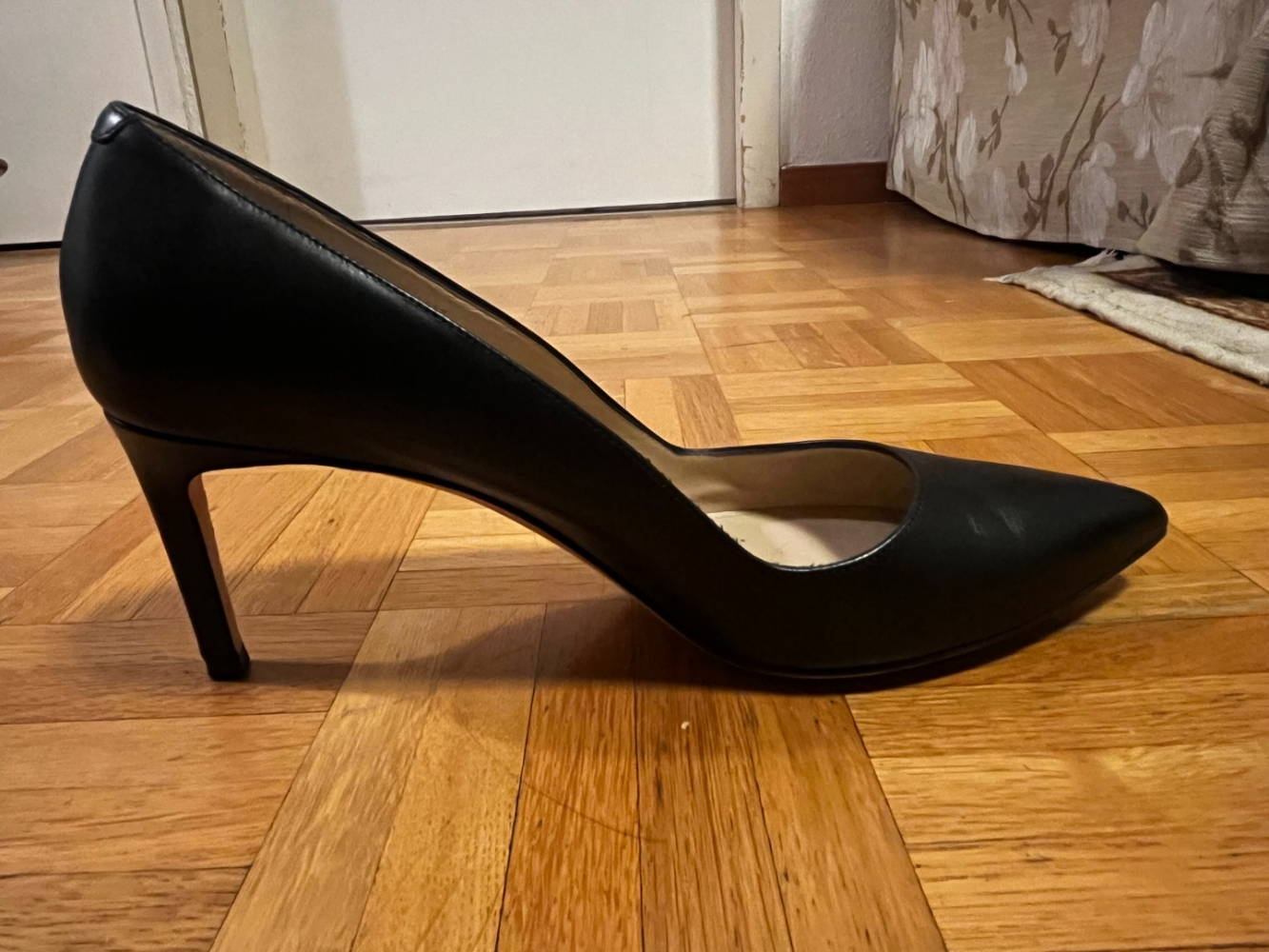 Hugo Boss Black pumps