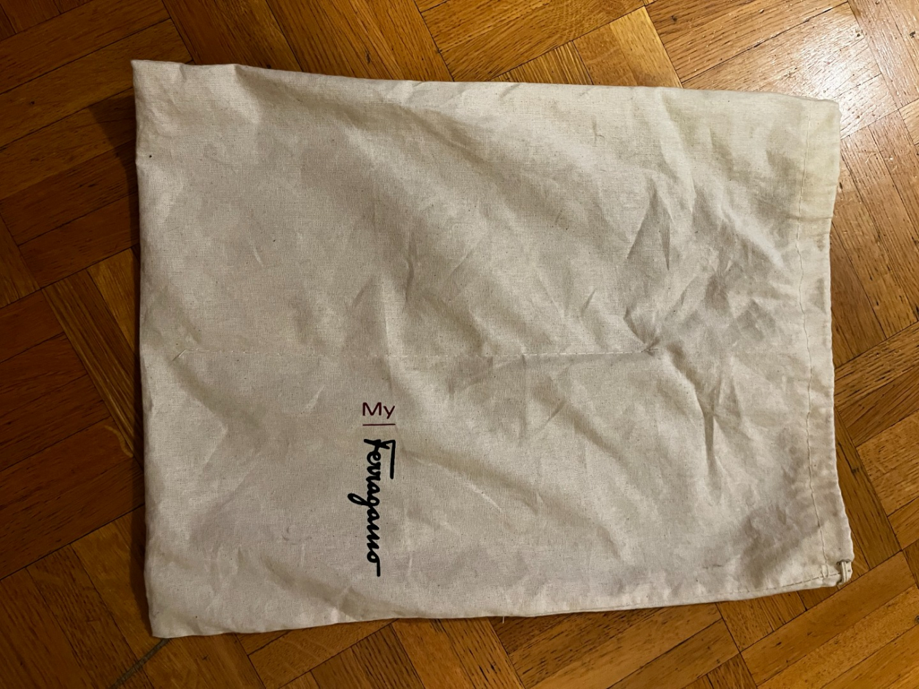 Ferragamo Pumps /iconic Ferragamo pump