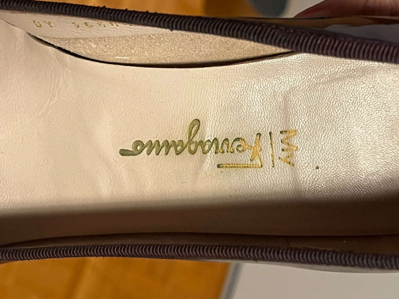 Ferragamo Pumps /iconic Ferragamo pump