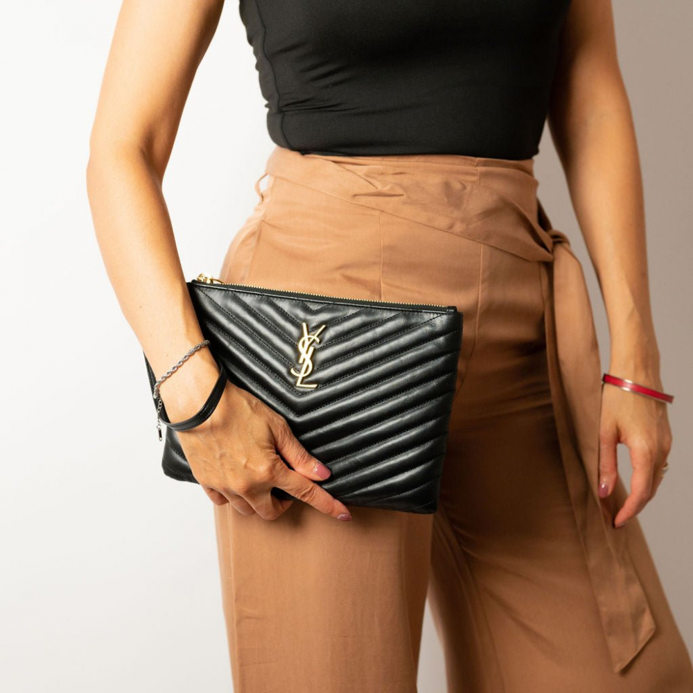 Saint Laurent Cassandre Small Leather Clutch Black