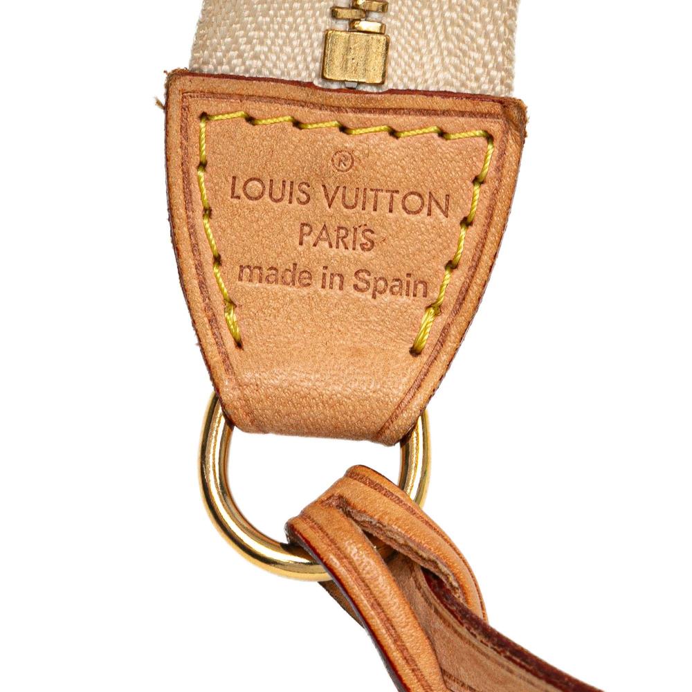 Louis Vuitton B Louis Vuitton White Damier Canvas Canvas Damier Azur Pochette Accessoires Spain