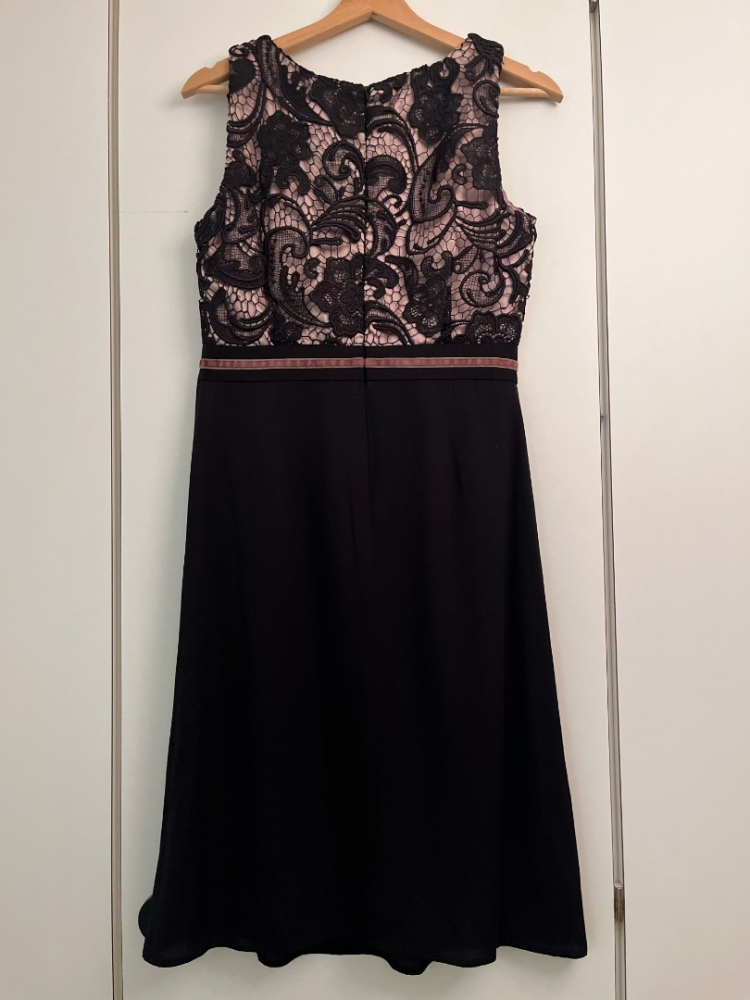 123 Un Deux Trois Vintage Abendkleid aus schwarzer Spitze