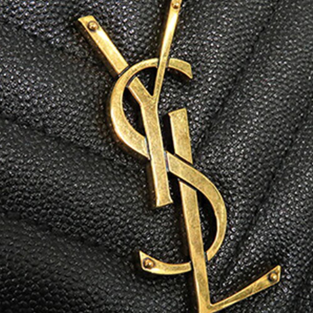 Saint Laurent AB Saint Laurent Black Calf Leather Grain De Poudre Chevron Round Vinyle Camera Bag Italy