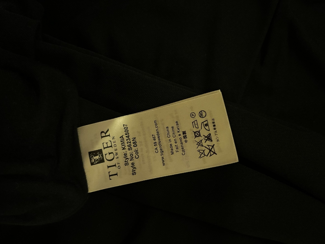 Tiger Of Sweden Robe noire cintrée / Kimia Style