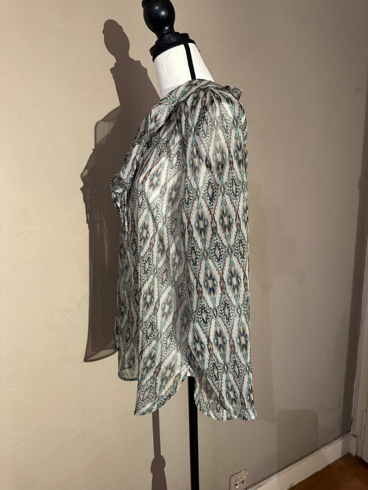 Massimo Dutti New blouse with label