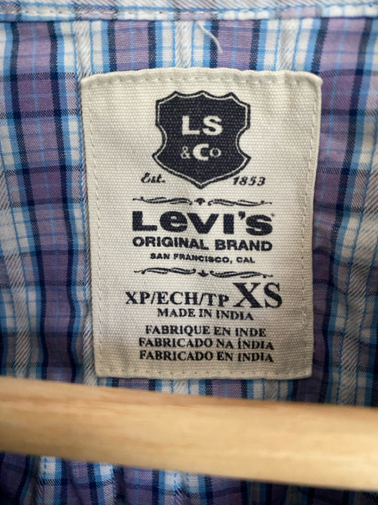 Levi's Checkered blouse