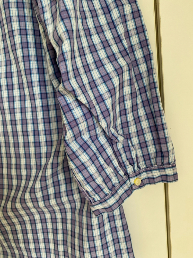 Levi's Checkered blouse