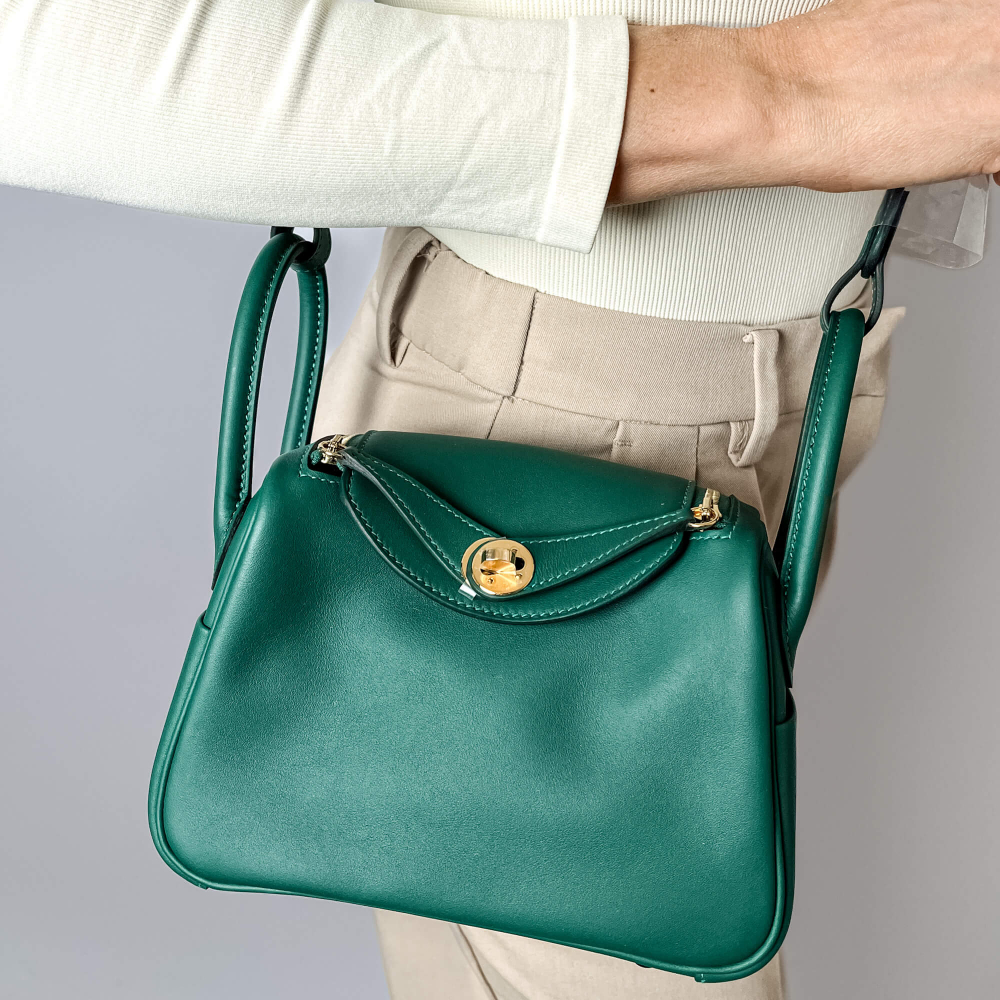 Hermès Lindy Mini Swift Leather Crossbody Green