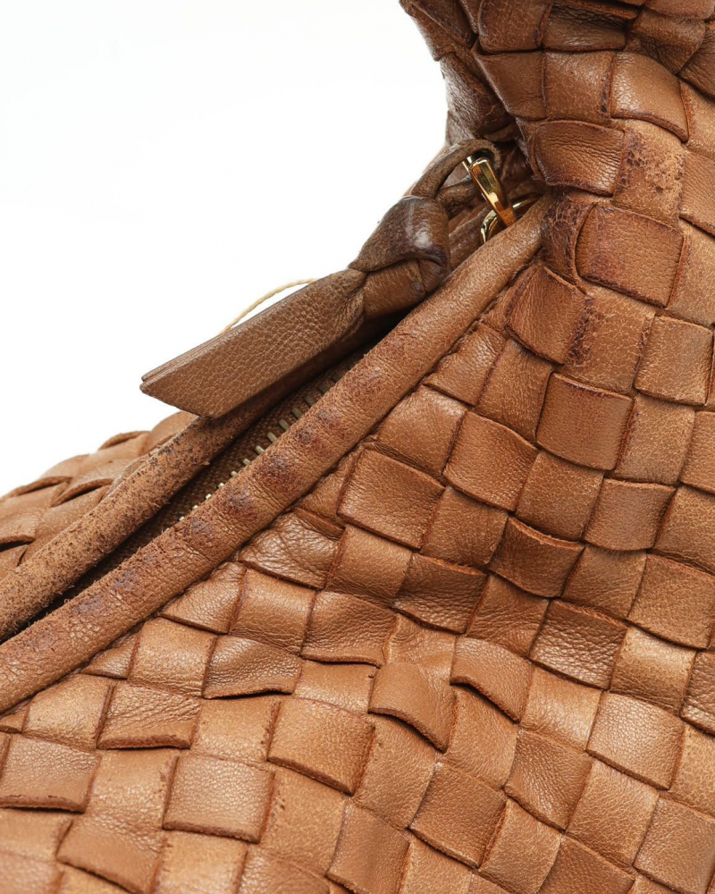 Bottega Veneta Medium Intrecciato Hobo Bag