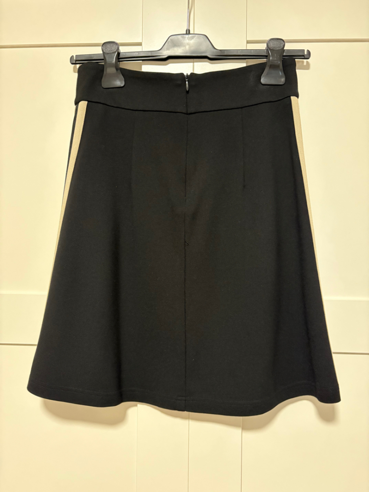 Benetton Jupe courte évasée