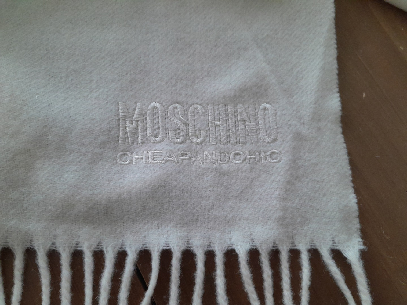 CHEAP & CHIC Moschino Echarpe Moschino