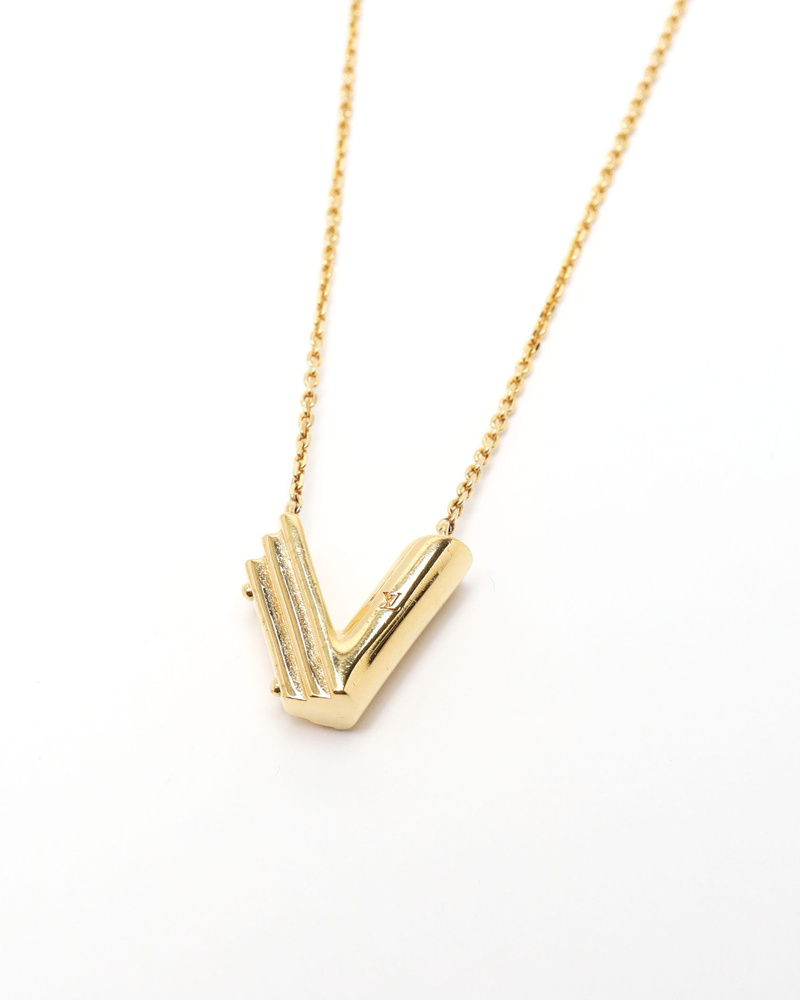 Louis Vuitton LV & Me Necklace, Letter V