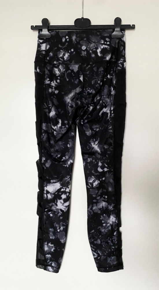 Lululemon Yoga pants