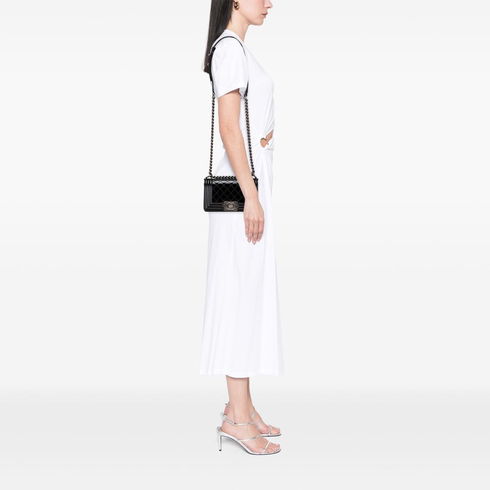 Chanel B Chanel Black Patent Leather Leather Small Quilted Patent Boy Flap Italy