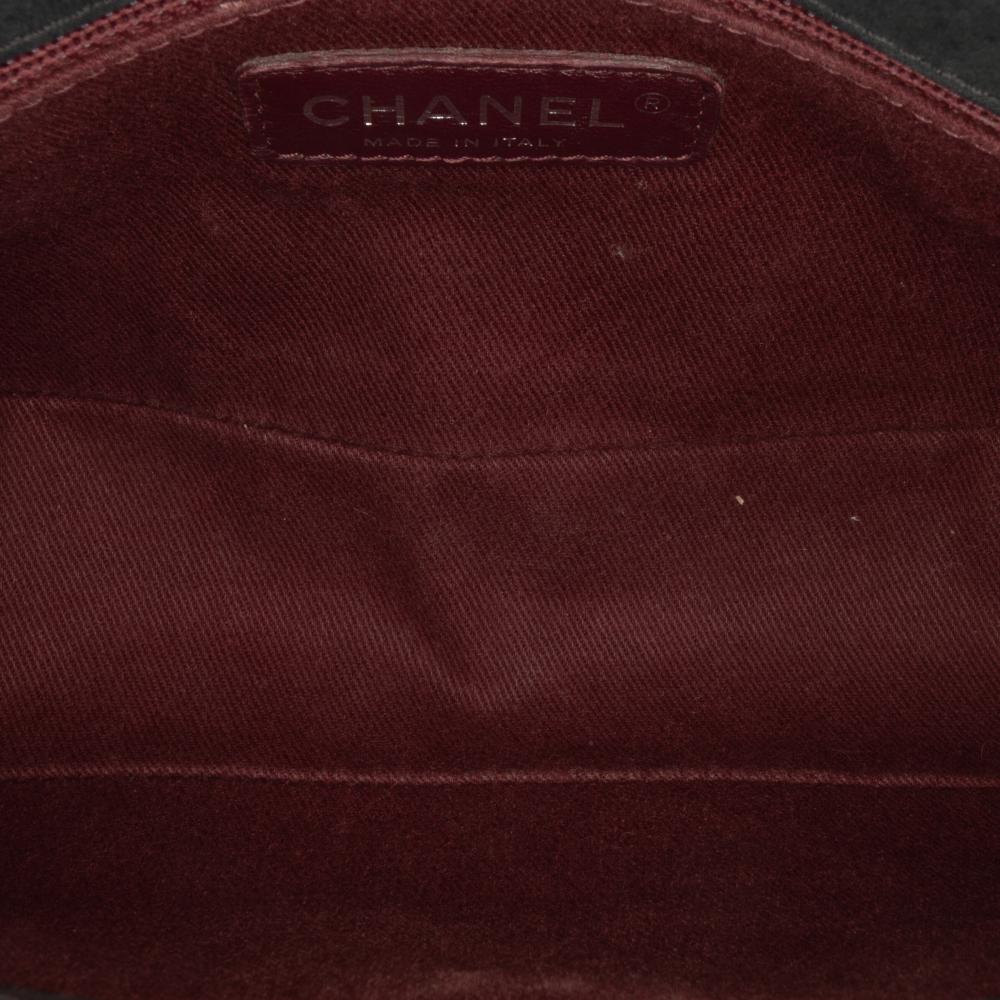 Chanel B Chanel Black Calf Leather Chocolate Bar Iridescent skin Bubble Flap Italy