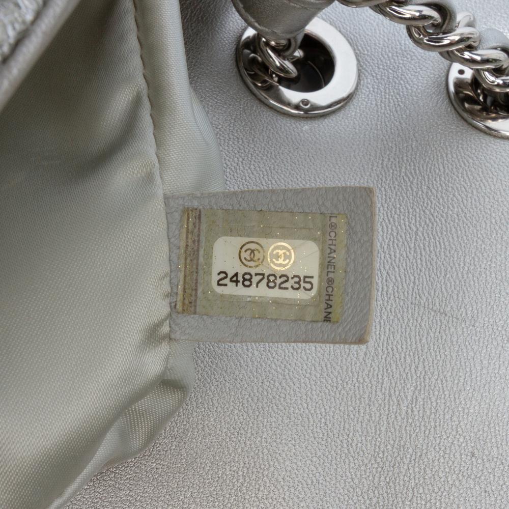 Chanel B Chanel Silver Polyester Fabric Medium Quilted Lurex Ground Control Pluto Glitter Flap Italy