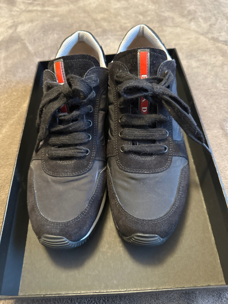 Prada Turnschuhe