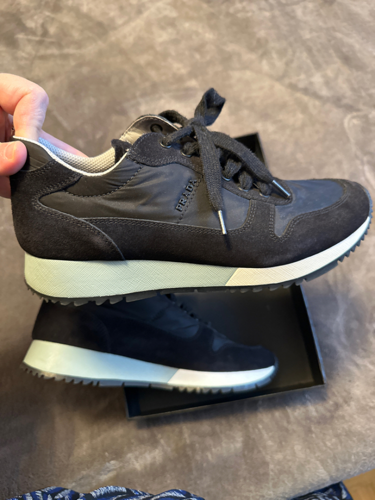 Prada Turnschuhe