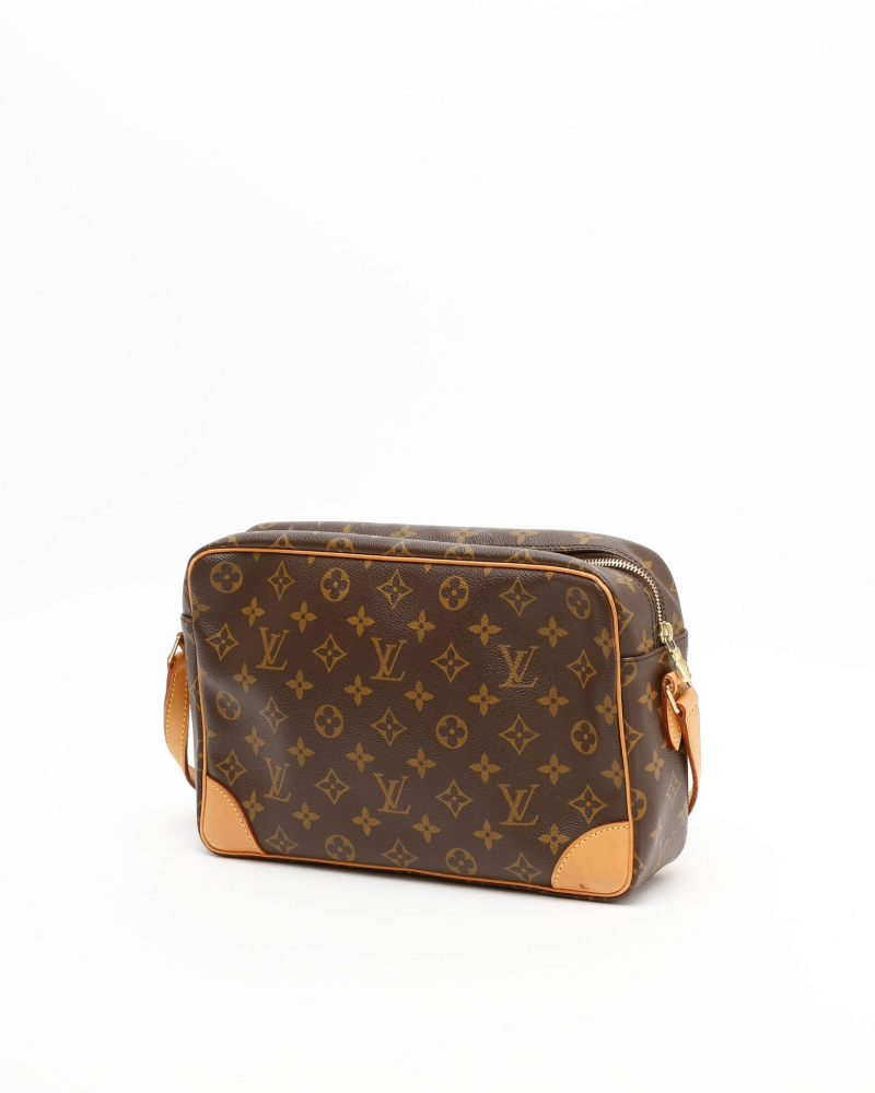 Louis Vuitton Monogram Trocadero 30 Bag