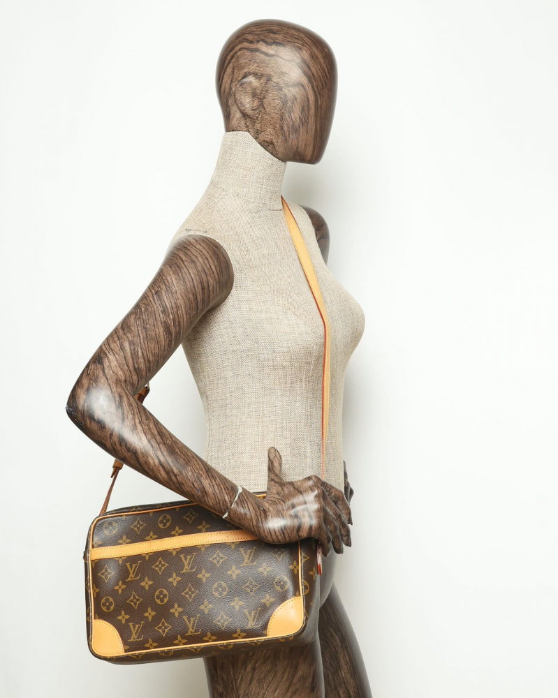Louis Vuitton Monogram Trocadero 30 Bag