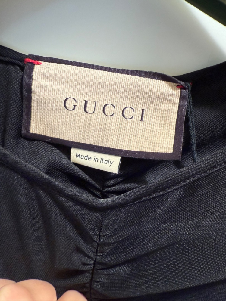 Gucci Eng anliegendes Top drapiert