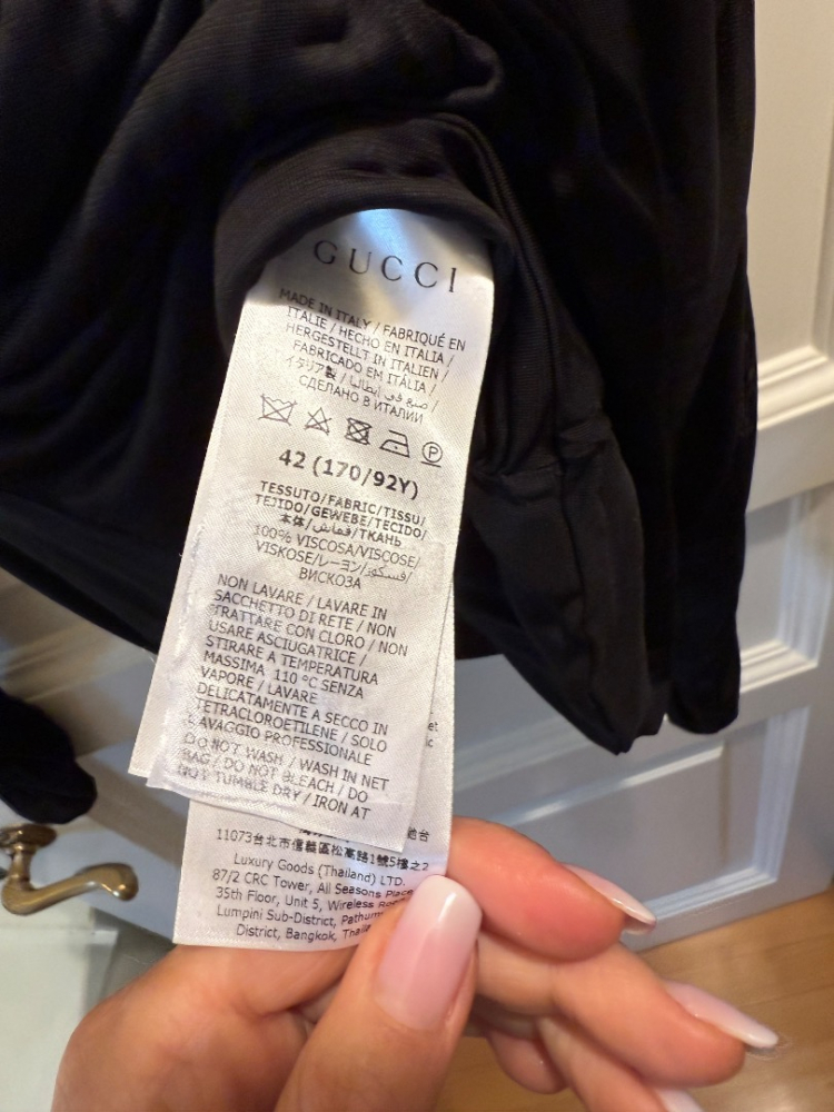 Gucci Eng anliegendes Top drapiert