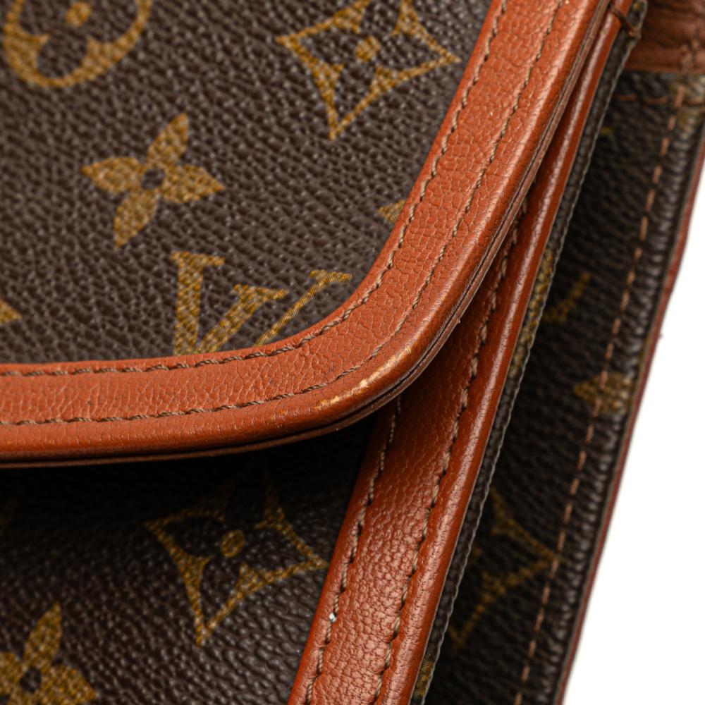 Louis Vuitton B Louis Vuitton Brown Monogram Canvas Fabric Monogram Pochette Dame GM France