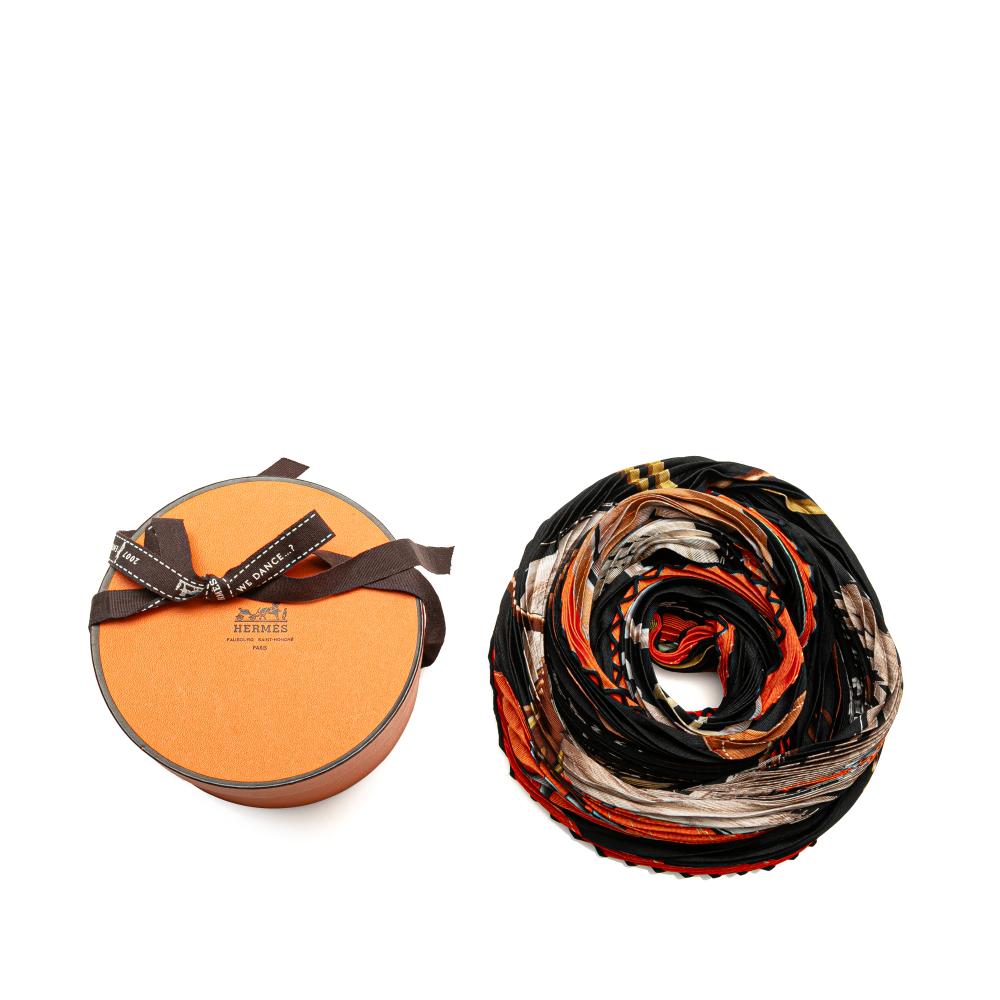 Hermès A Hermès Black Silk Fabric Projets Carres Plisse Scarf France