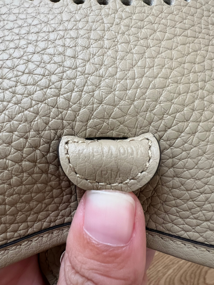 Hermès Mini Evelyne 16