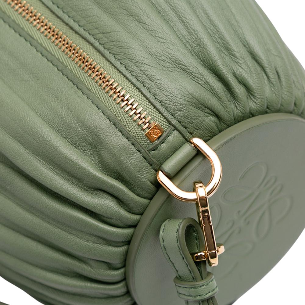 Loewe B LOEWE Green Mint Lambskin Leather Leather Pleated Lambskin Bracelet Pouch Spain