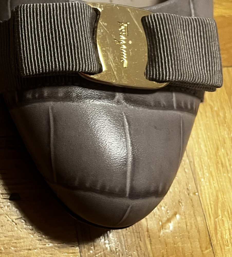 Ferragamo Vera bow pumps / mid-heel