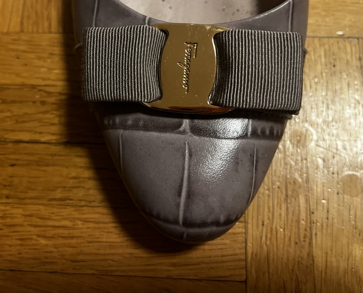 Ferragamo Vera bow pumps / mid-heel