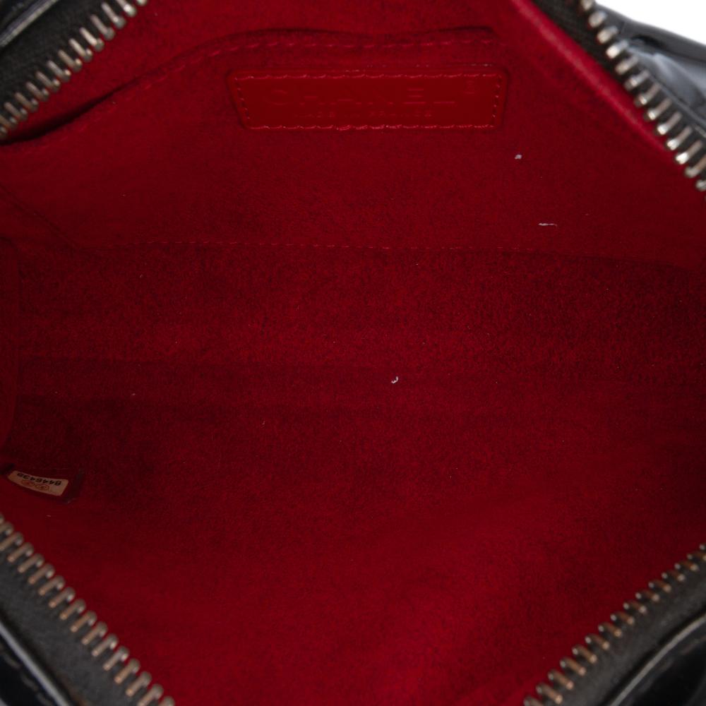 Chanel B Chanel Black Patent Leather Leather CC Chocolate Bar Patent Shoulder Bag France