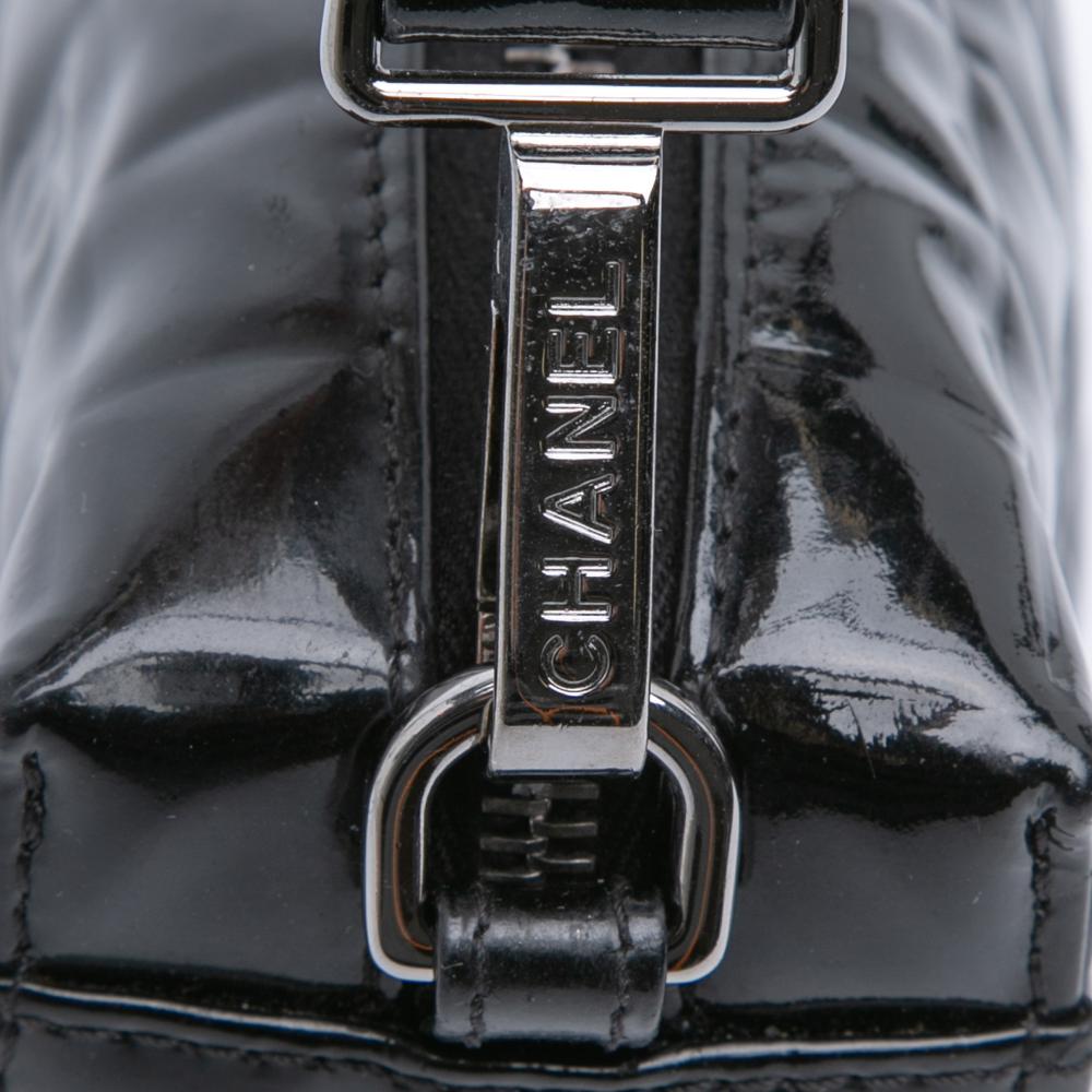 Chanel B Chanel Black Patent Leather Leather CC Chocolate Bar Patent Shoulder Bag France