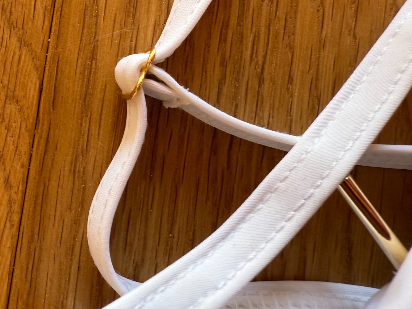 Evarae Perlenbesetzter Neckholder-Bikini