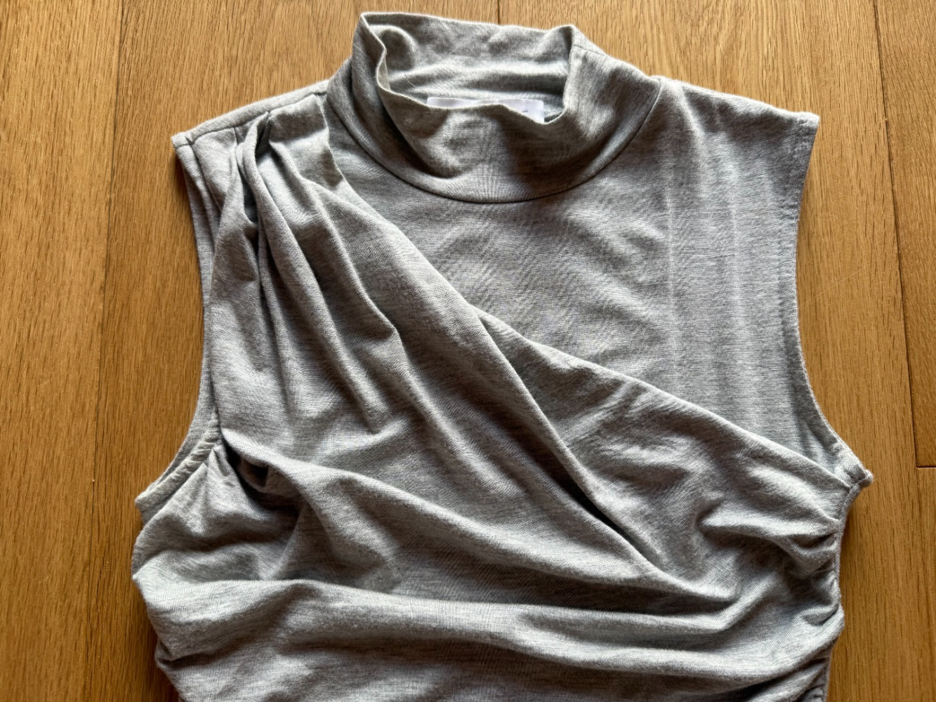 The Line By K Geraffter Stretch-Mini