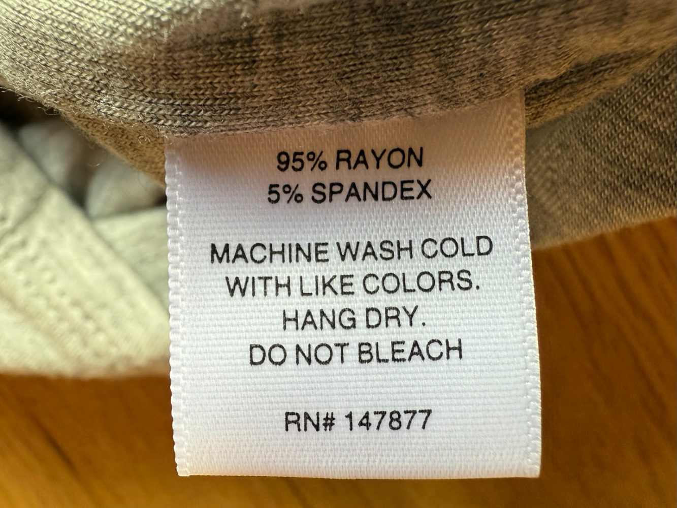 The Line By K Geraffter Stretch-Mini