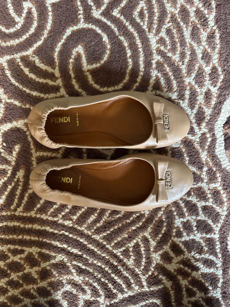 Fendi Ballerines