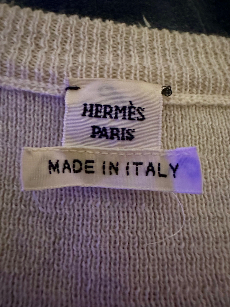 Hermès 100% cashmere sweater