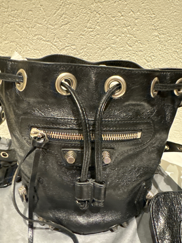 Balenciaga LE CAGOLE BUCKET XS