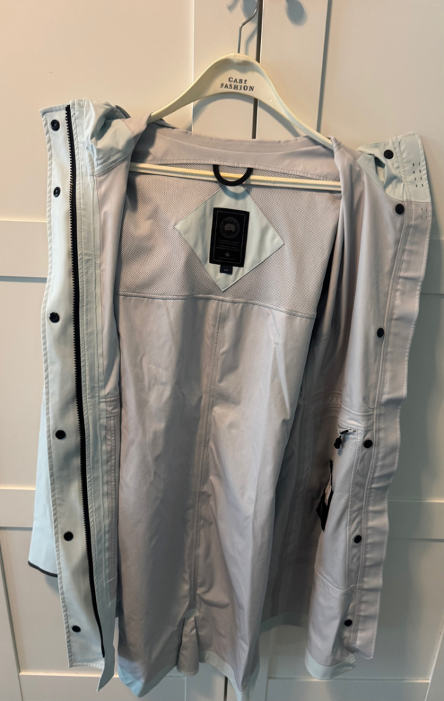 Canada Goose Salida rain coat