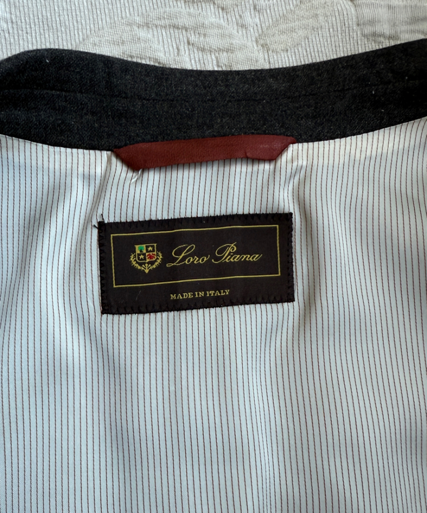 Loro Piana VESTE CACHEMIRE LORO PIANA