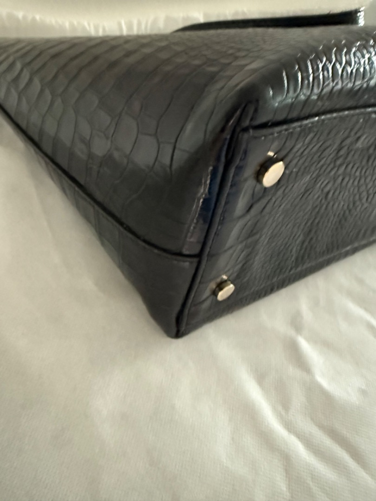 Jimmy Choo Grand fourre-tout East West gaufré au crocodile