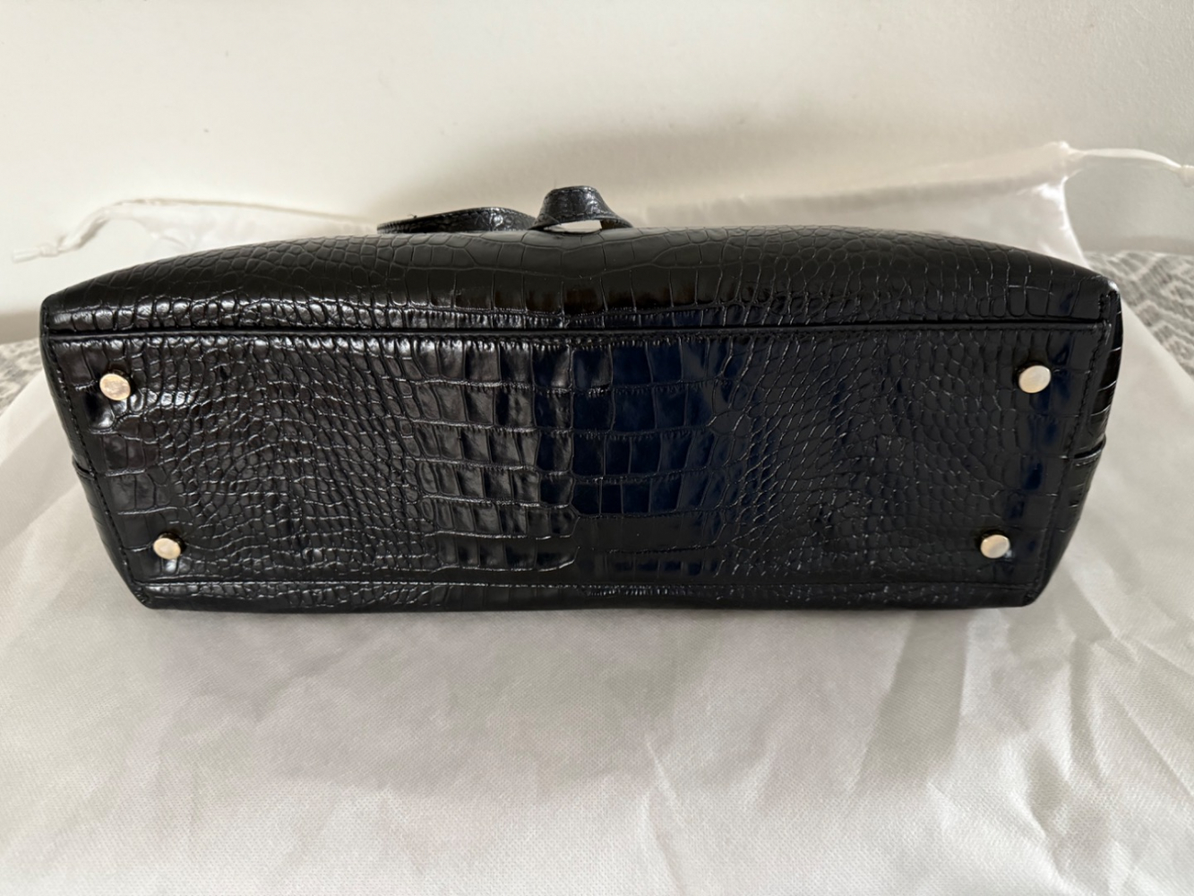 Jimmy Choo Grand fourre-tout East West gaufré au crocodile