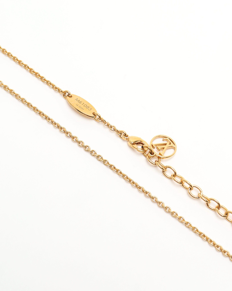 Louis Vuitton Essential V Necklace
