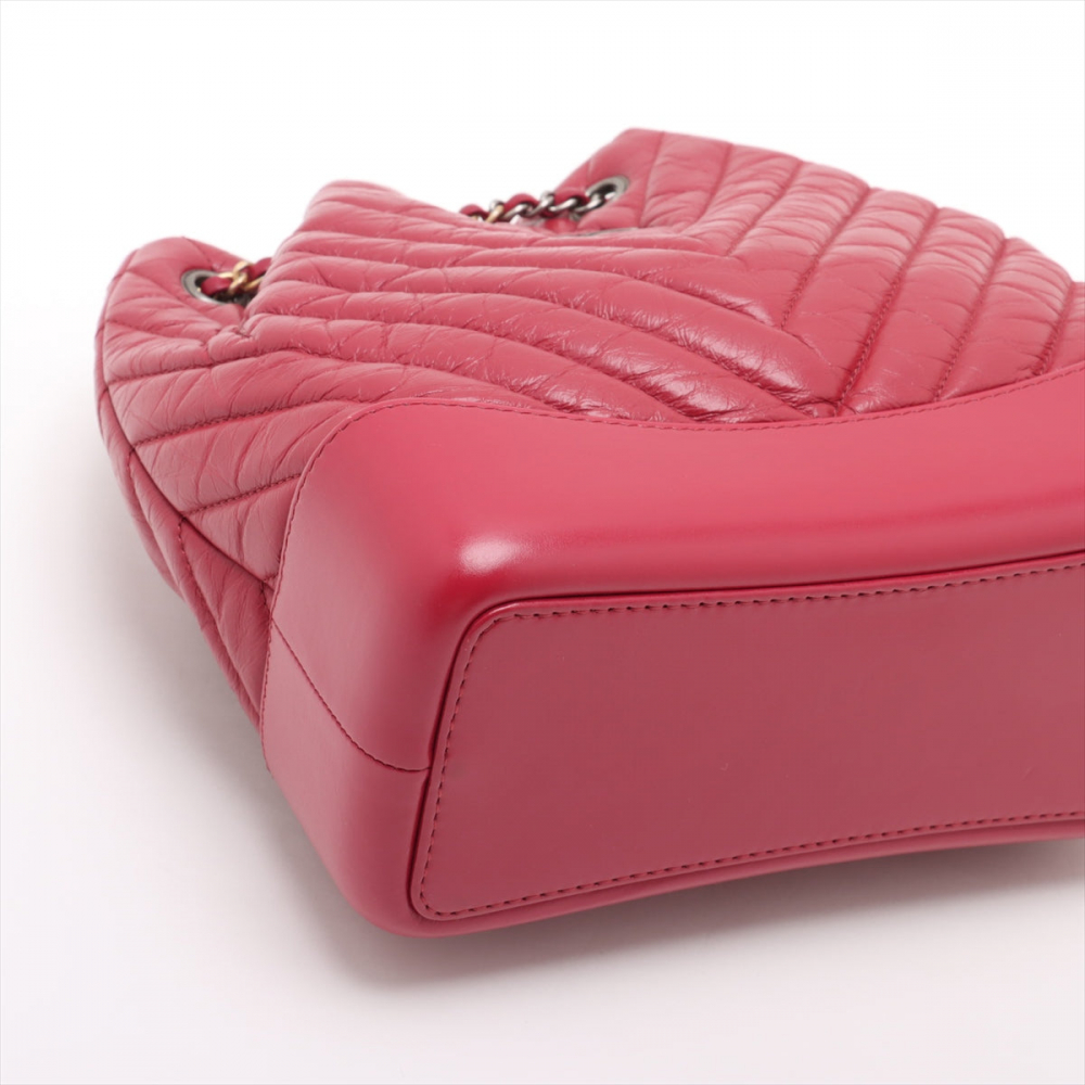 Chanel Gabrielle Matelassè Distressed Calfskin Leather 2-Ways Bucket Backpack Cherry Red